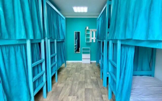 Отель Компас