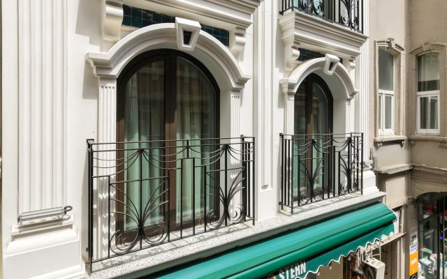 Stern Hotel Karakoy