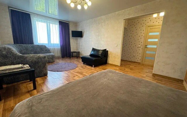 Квартира на Черниковской 20