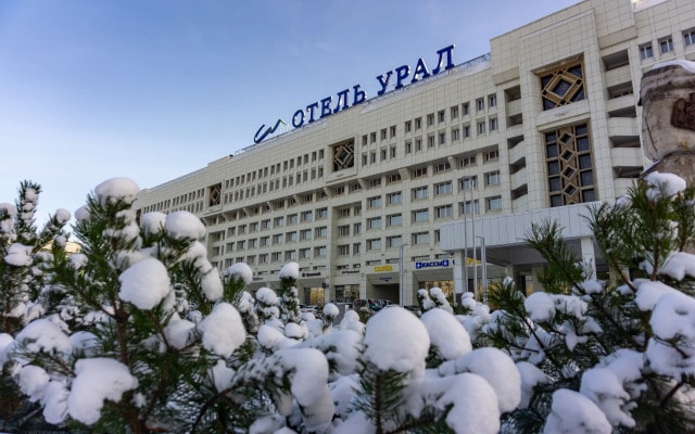 Гостиница Урал