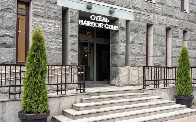 Отель Harbor Club