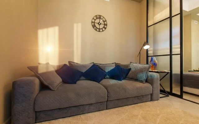 Апартаменты дизайнерские Matisse Apart с выделенной зоной спальни