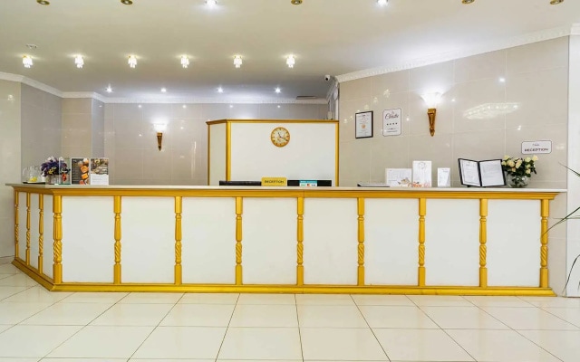 Отель Кристи Christie Hotel