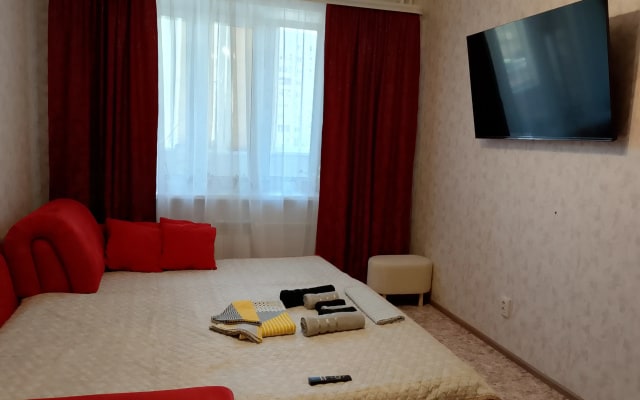 Квартира Уютная в Cпальном Районе