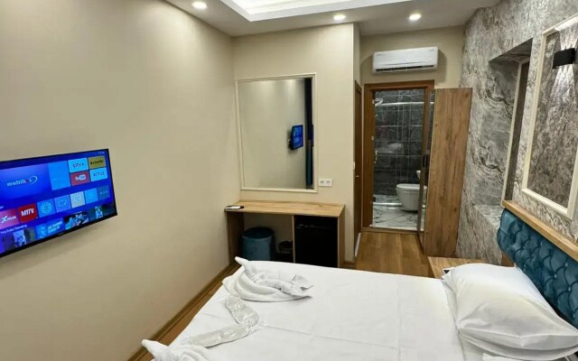 Hotel Riverside