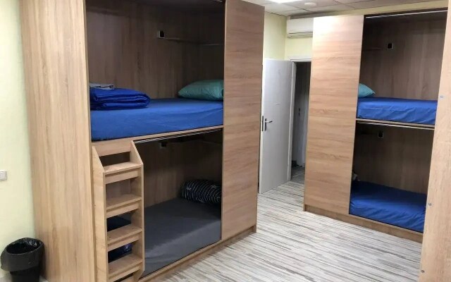 СитиХостел на Cторожовской