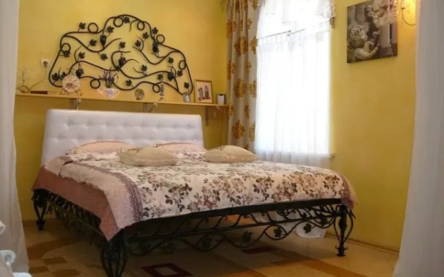 Apartment on Suvorova