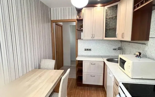 Квартира просторная трехкомнатная