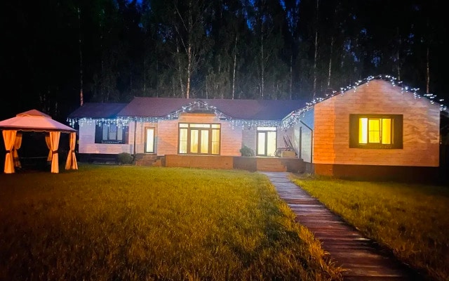 Частный дом с баней