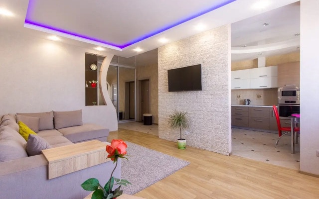 Апартаменты on Repina 4 lux