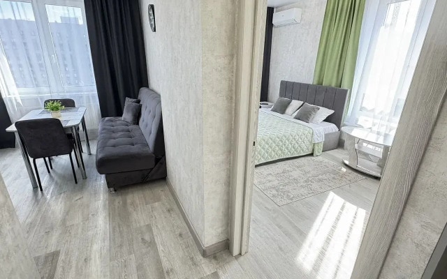 Квартира на Республики 204к7