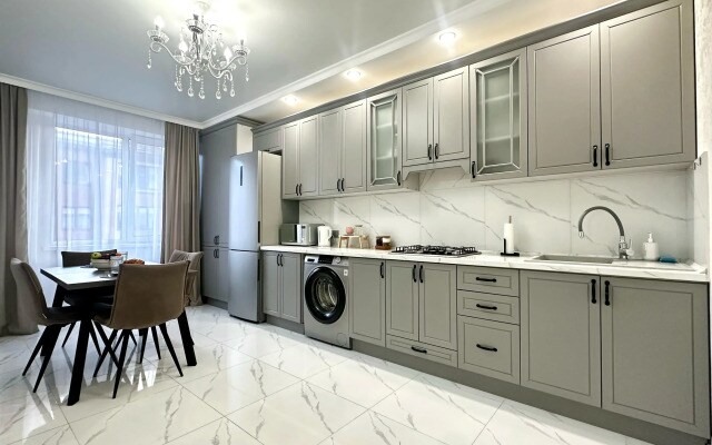 Квартира Кировцев 15