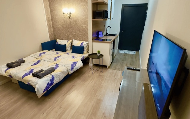 V Lytkarino 6-Y Mikrorayon Flat