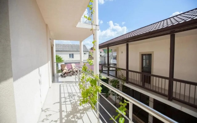 Vinograd Guest House