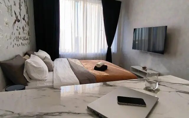 Апартаменты Студия LORA HOME на Нагорной
