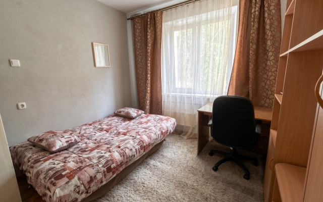 Квартира на Жуковского 35