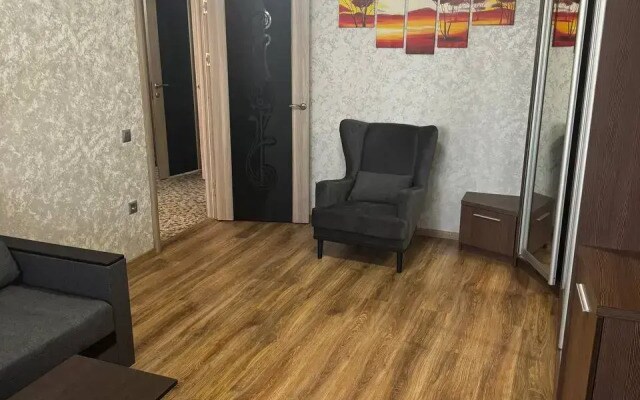 Квартира Двухкомнатная квартира рядом с аэропортом