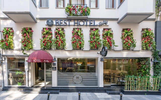 Отель Best Hotel Kadikoy