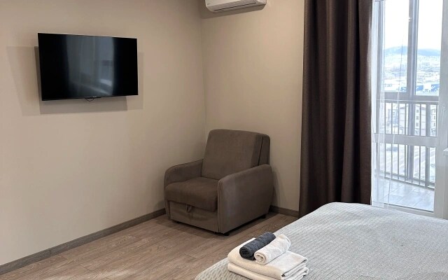 Апартаменты на Смолина, 61 (Loft-studio)