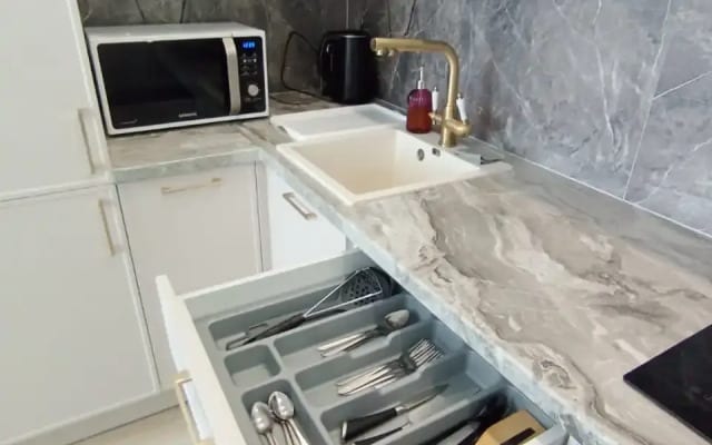 Квартира Уютная В Районе ТРЦ  Сити-Молл
