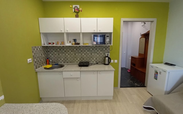Квартира Студия на Калашникова 25