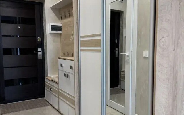 Апартаменты на Ясногорской 16/6к6