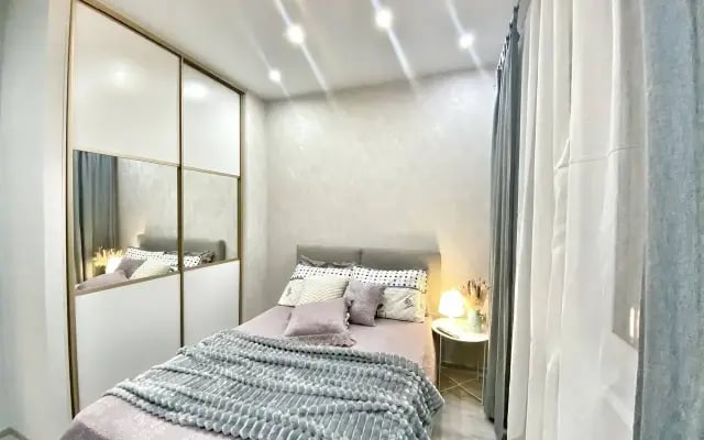Квартира 1к квартира Есенина 4