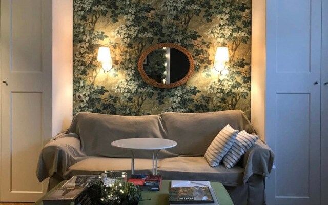 Квартира Hidden Garden Stay