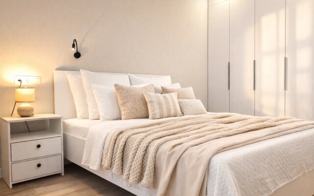 Квартира 2 комн у парка Якутова Liberty Sity Apartments