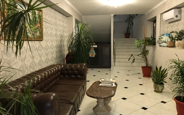 Shirak Guest House