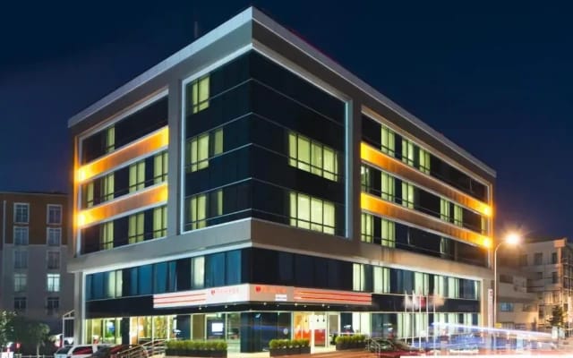 Ramada Encore by Wyndham Istanbul Kartal