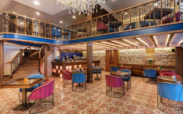 Отель Mercure Istanbul Sirkeci