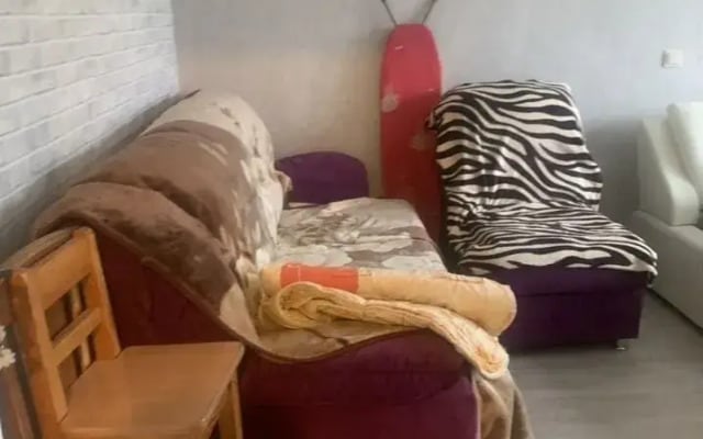 Квартира трехкомнатная на улице Институтская 22