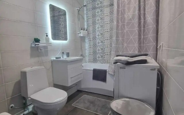 Квартира с Видом на Бacсeйн в ЖК Кипарис 388