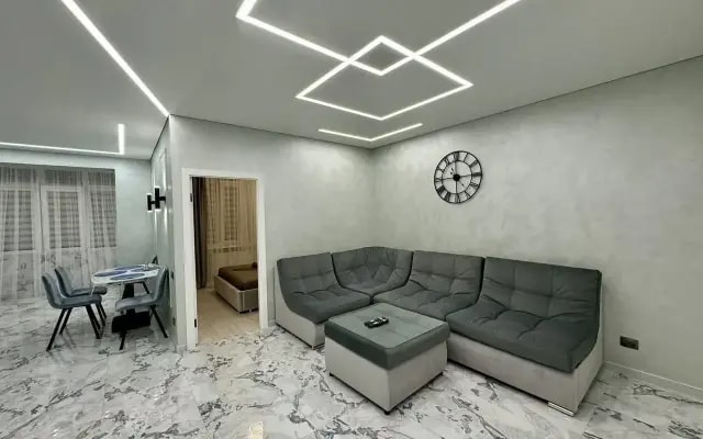 Квартира на Курсантов Кировцев 4А