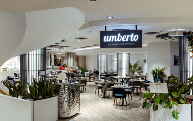 Отель Novotel Москва Киевская