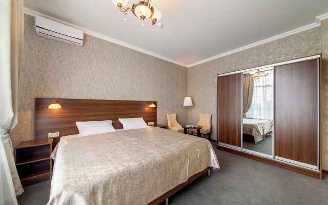 Меблированные комнаты D Hotel