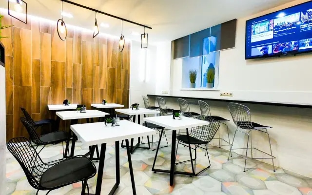 Хостел Poshtel VDali