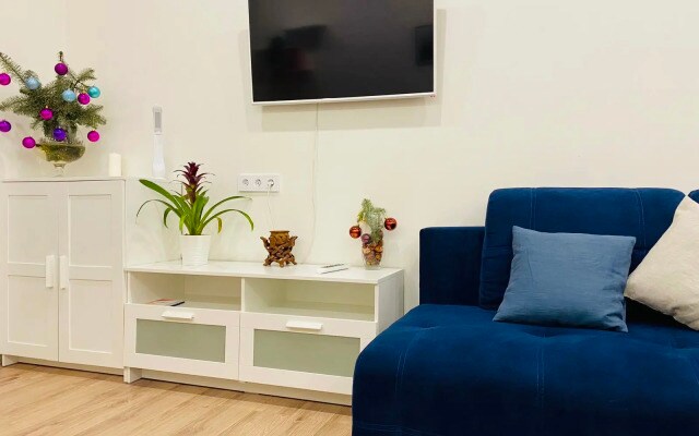Svetlaya Komfortnaya Studiya Na Khodynskom Bulvare Apartments