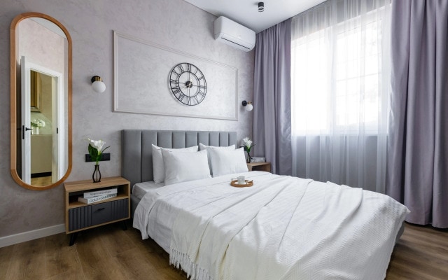 Апартаменты Red Apartments Арт Лайт Аарон