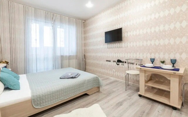 Апартаменты Prince Apartments на ПроспектеСтроителей 18 (232)