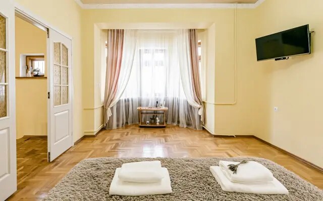 Частный дом Таунхаус в центре сеть апартов Лермонт