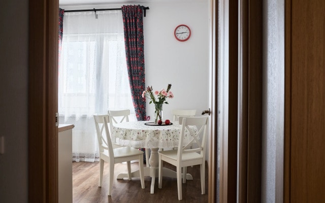 Matisse Apartments