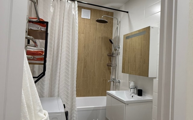 Квартира Стильная и современная евро-двушка