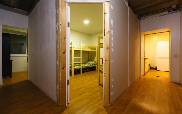 Хостел Sleeping Rooms