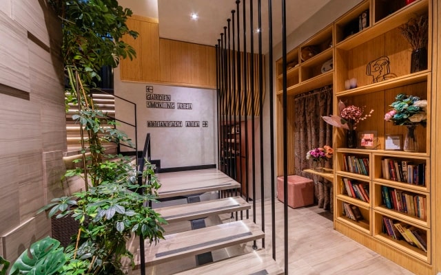 Ayramin Deluxe Hotel