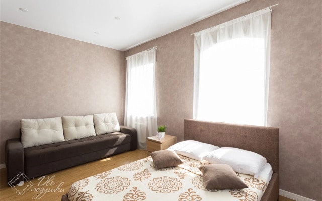 Dve Podushki Na Pobedyi 48 Apartments