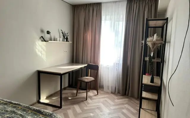Квартира Две Кровати и Диван на Центральном Рынке