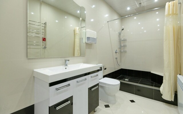 Raj Guest House