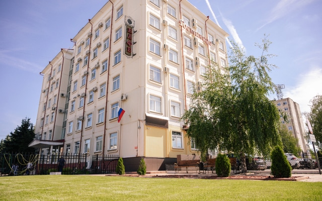 Гостиница Октябрьская
